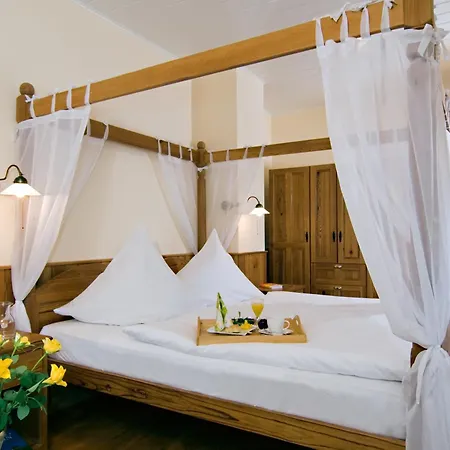 伊克内克佩酒店 酒店 3*